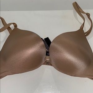 ⭐️Victoria’s Secret Push-up Bra⭐️